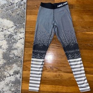 Nike athletic leggings